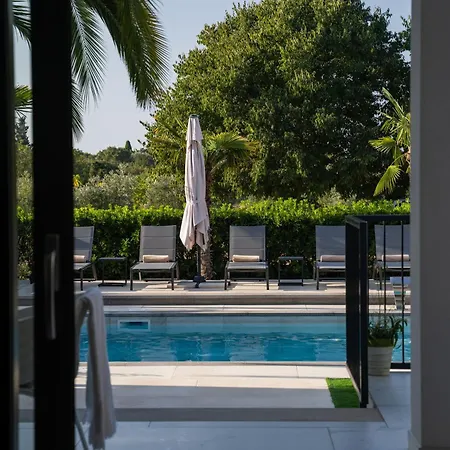 Vaal 4* Ровинь